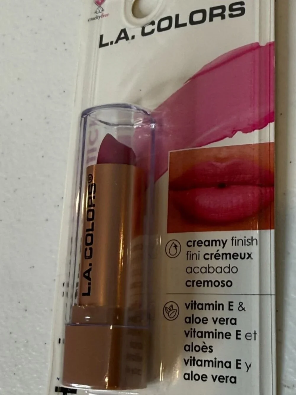 LA Colors Hydrating Lipstick Dusty Rose C62149